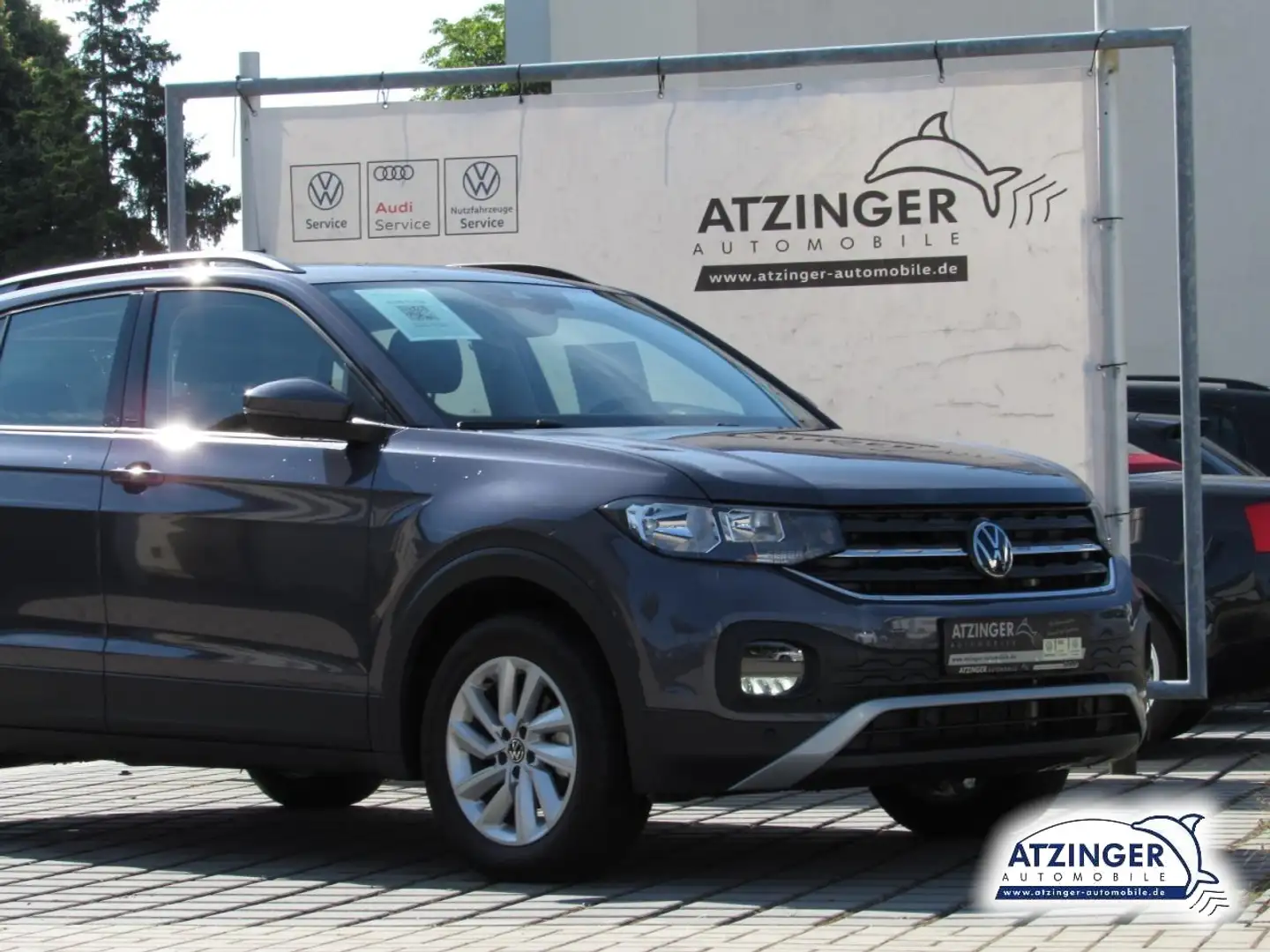 Volkswagen T-Cross Life 1,5l TSI DSG ACC Klima Einparkhilfe Grau - 1