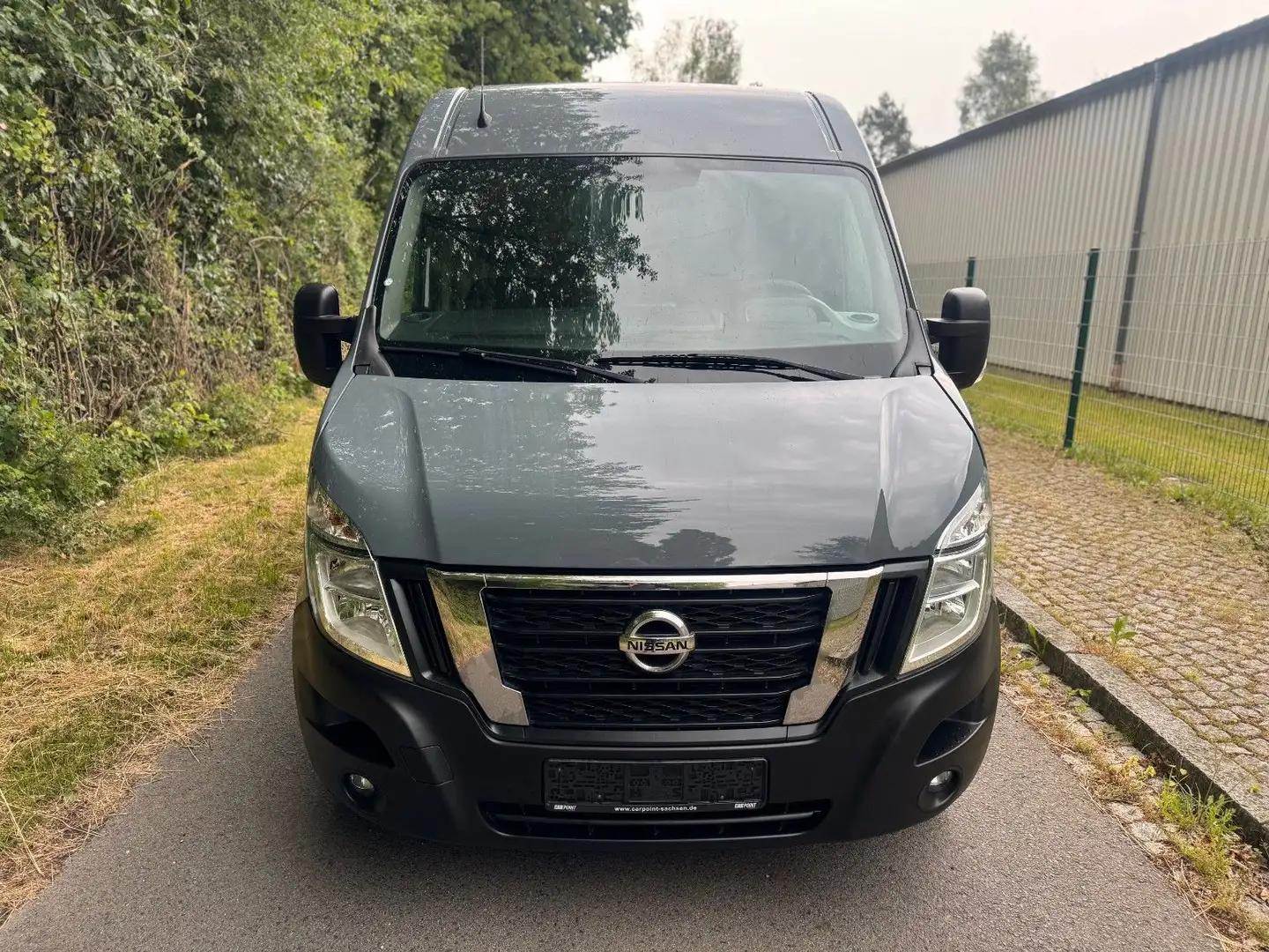 Nissan Interstar Kastenwagen L2H2 3,3t  FWD Gri - 2