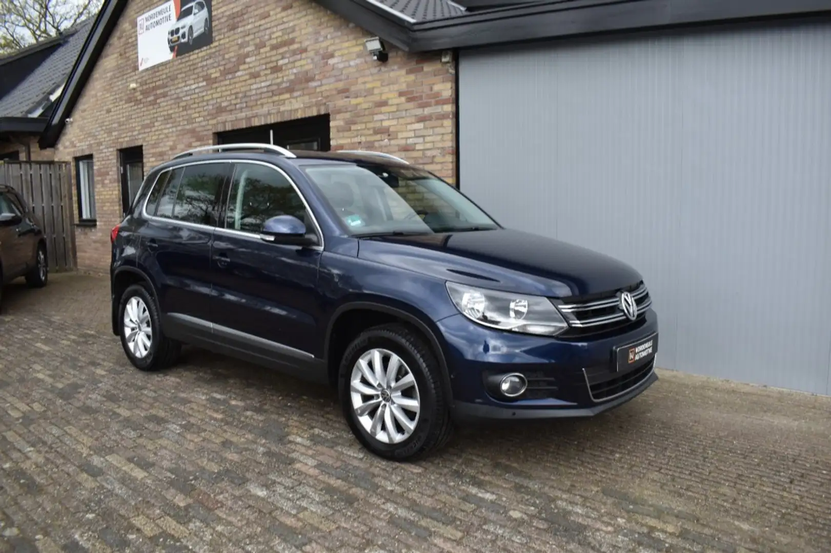 Volkswagen Tiguan 1.4 TSI SPORT&STYLE, AUT, Cruise, Trekhaak Azul - 2