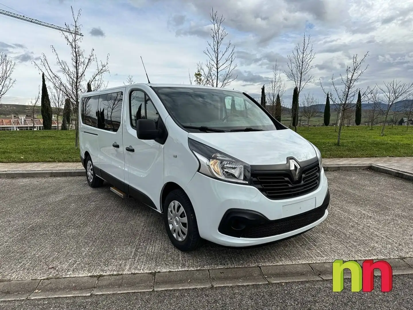 Renault Trafic Combi 9 L2H1 1.6DCI 125cv + NAVI Bianco - 2