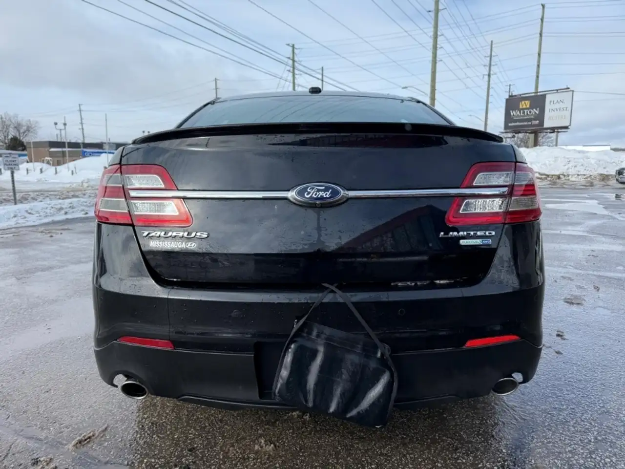 Ford Taurus снимка Ford Taurus