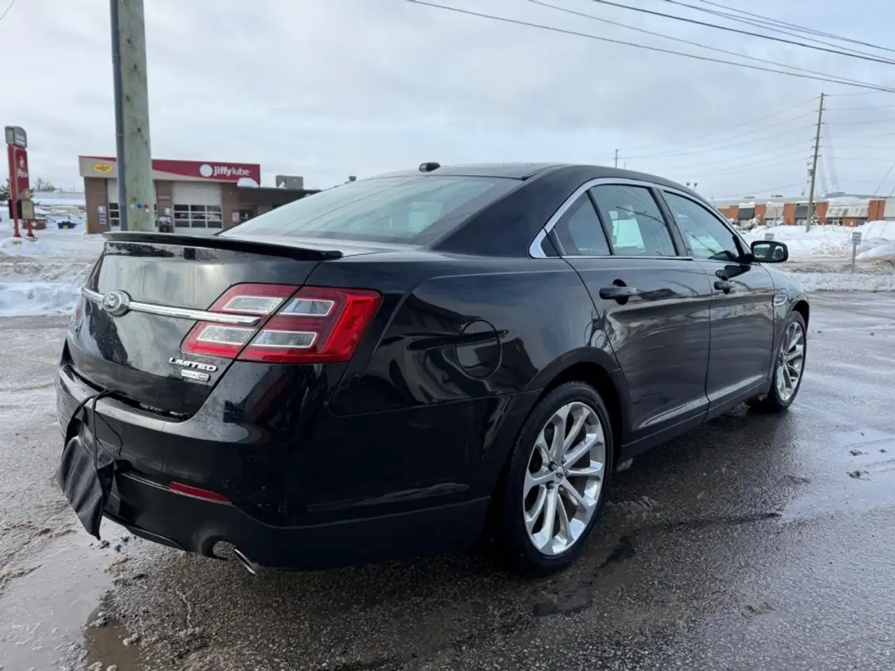 Ford Taurus снимка Ford Taurus