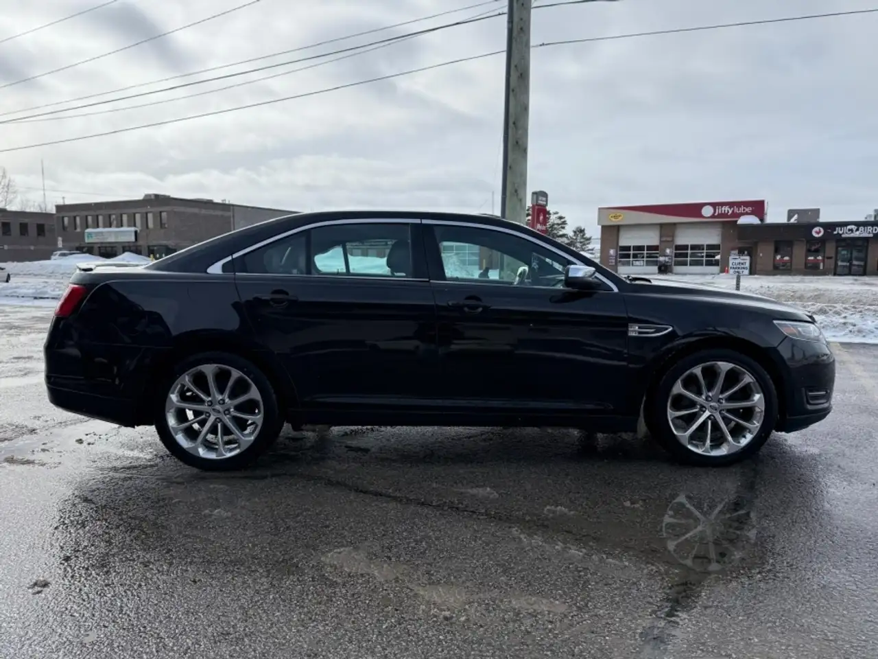 Ford Taurus снимка Ford Taurus
