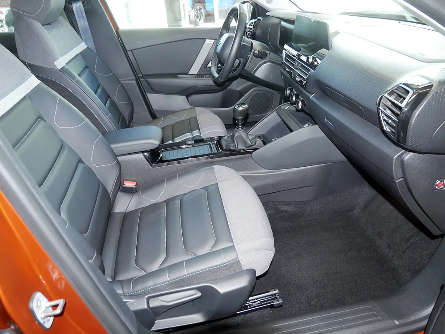Citroen C4 PureTech 130 Shine SHZ KAMERA NAVI HUD LED Orange - 2