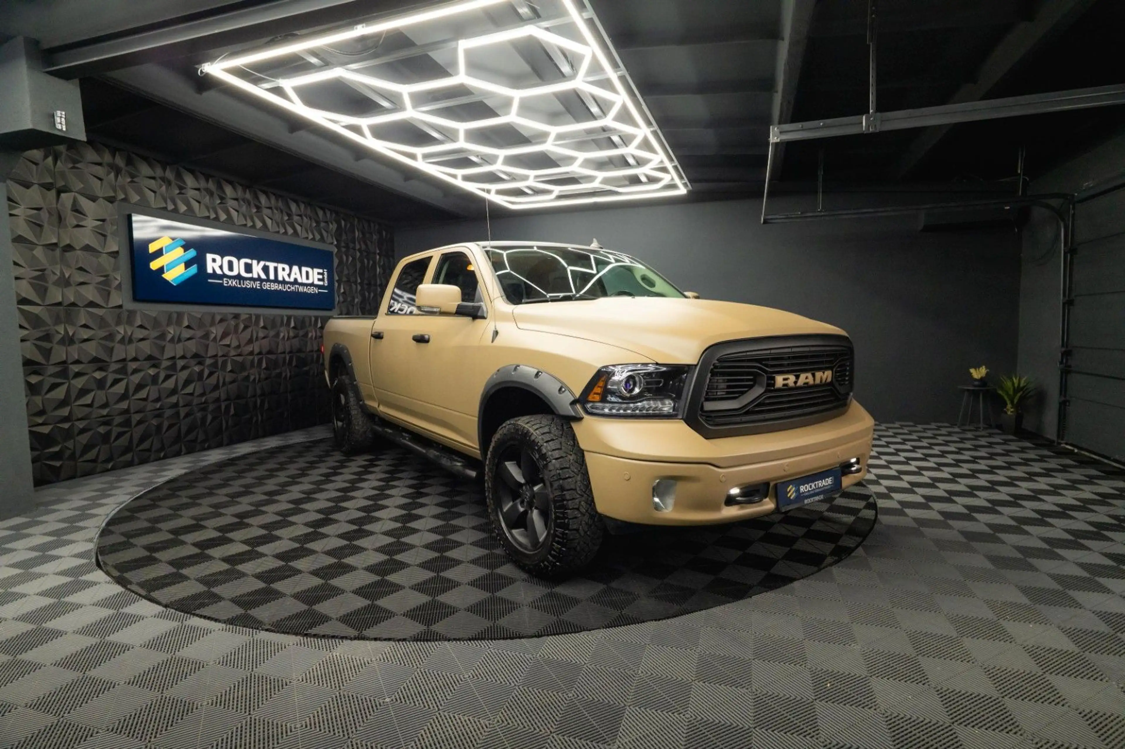 Dodge RAM 5.7 V8 HEMI 4x4 OFFROAD RAPTOR LONGBED 19% — photo 6