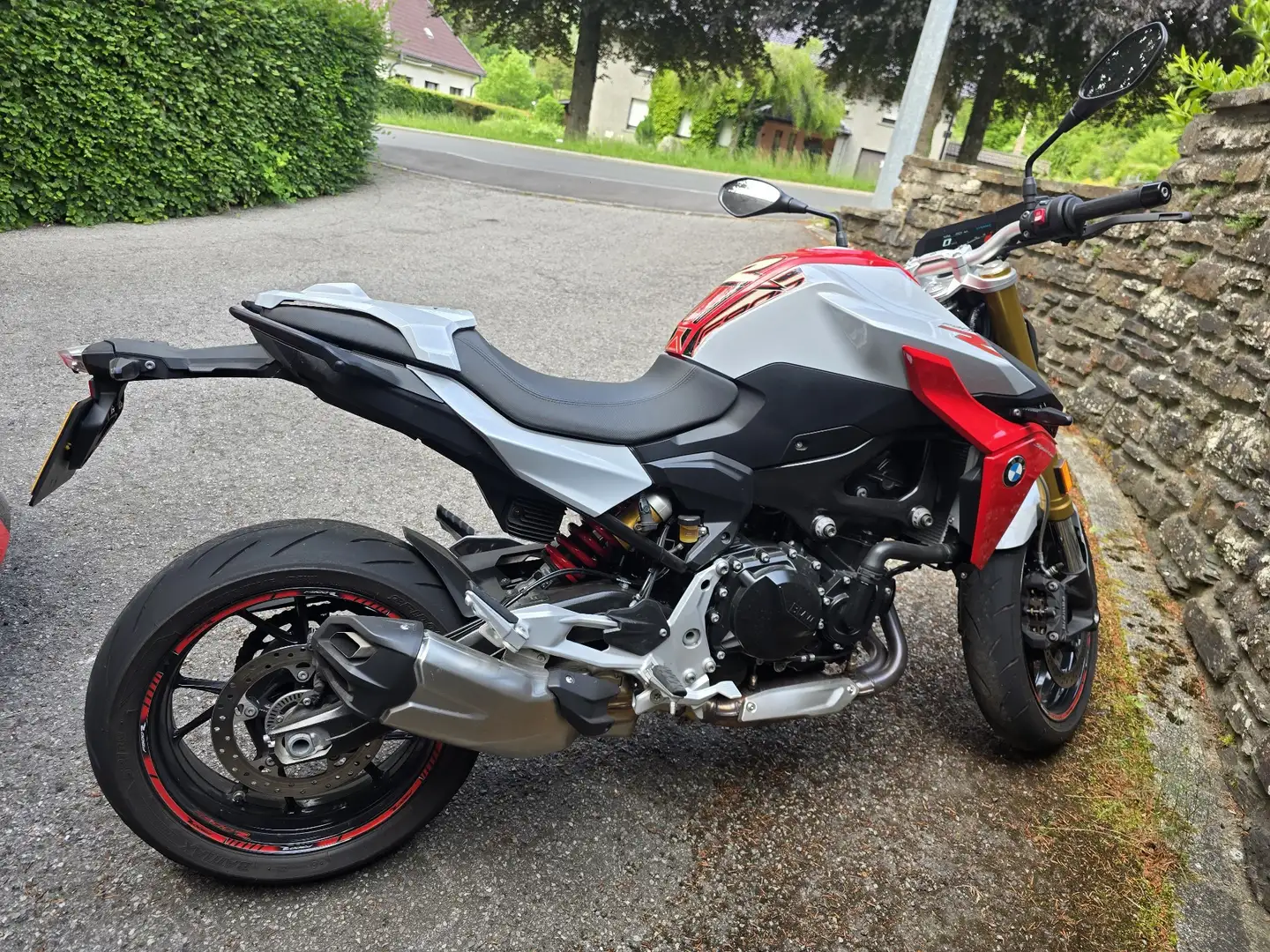 BMW F 900 R SPORT Roşu - 2