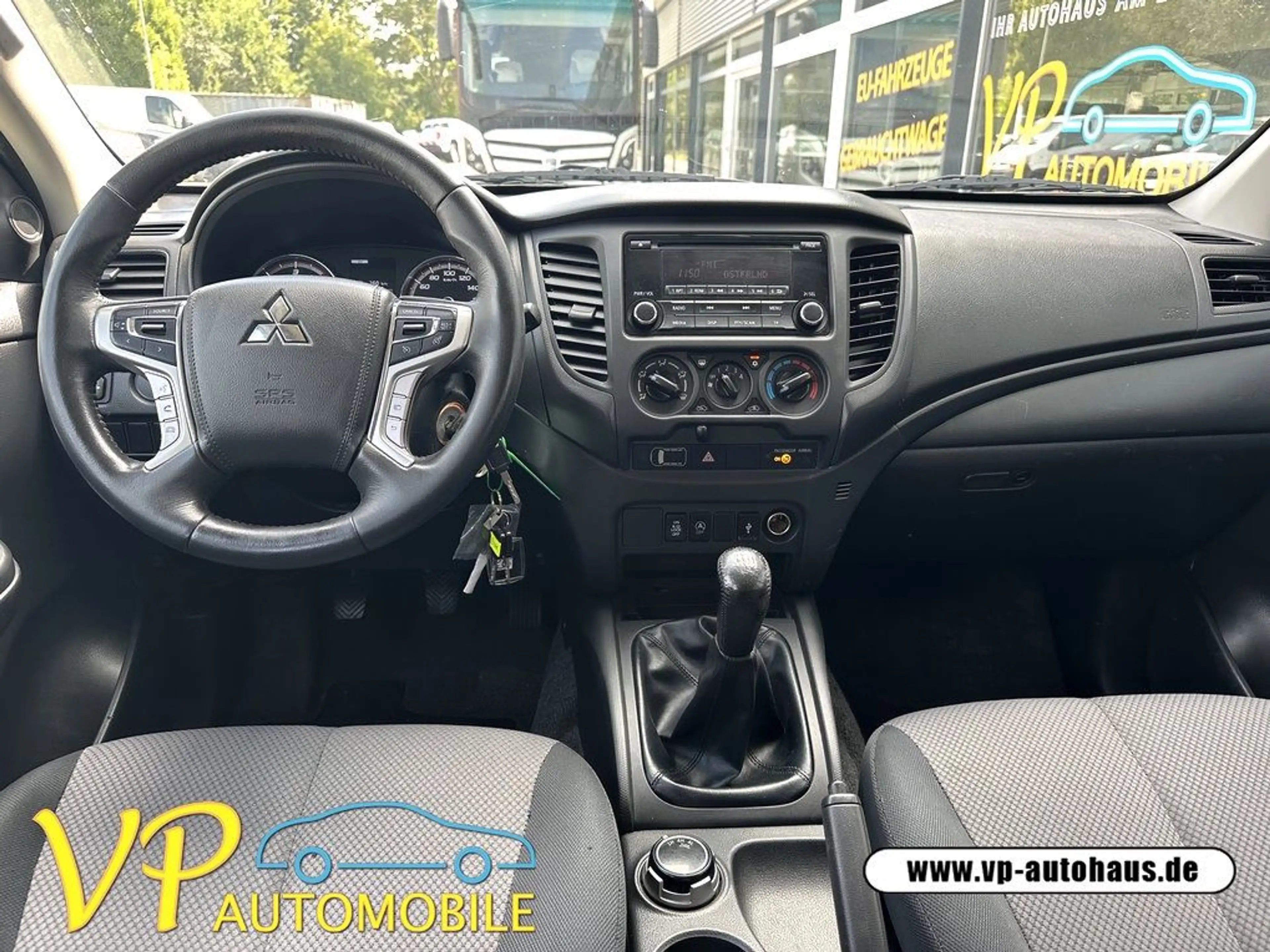 Mitsubishi L200 Basis Doppelkabine 4WD Klima AHK Hardtop — photo 10