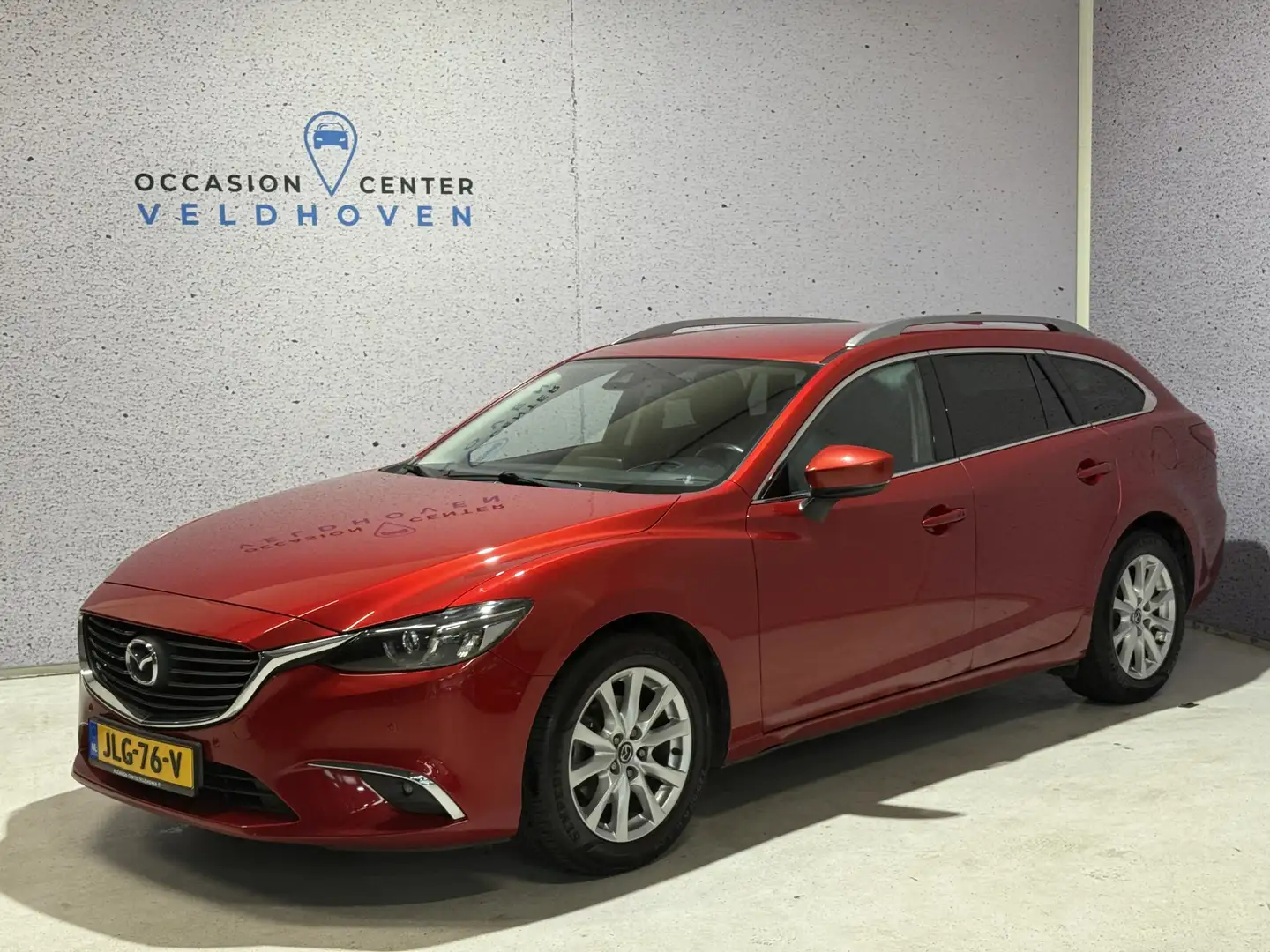 Mazda 6 Sportbreak 2.0 SkyActiv-G 165 Skylease GT Limited Rood - 1