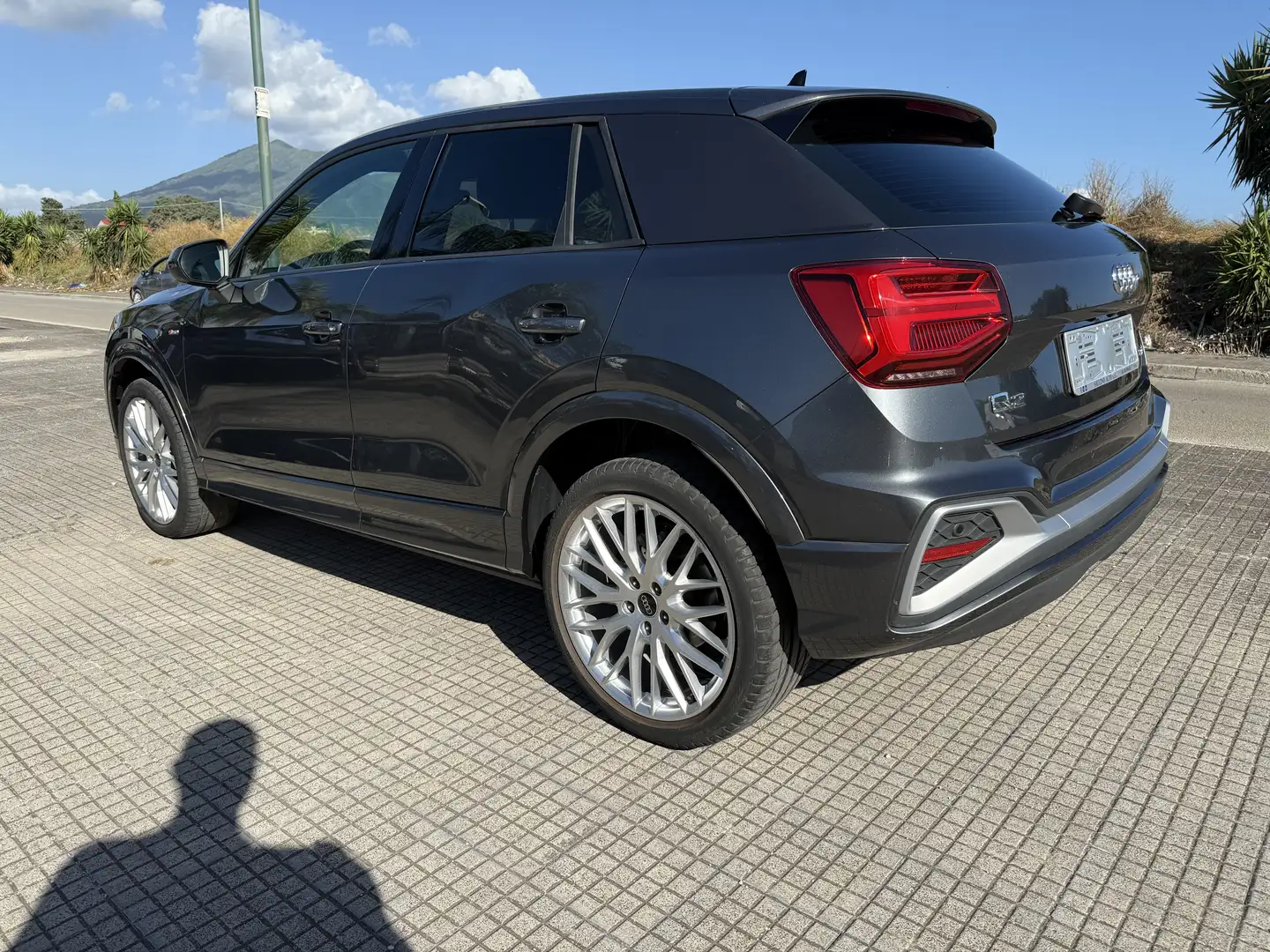 Audi Q2 Q2 35 2.0 tdi S line edition s-tronic Gris - 2