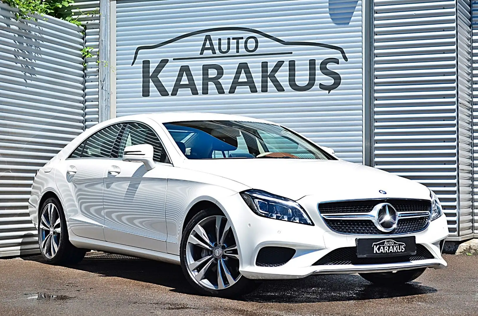 Mercedes-Benz CLS 350 d 4Matic "designo/Diamant/360°/Comand" Weiß - 1