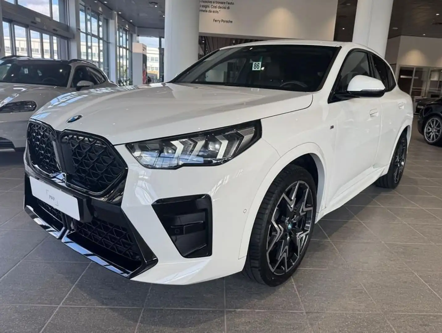 BMW X2 M M Sport sDrive 20i Msport Wit - 1