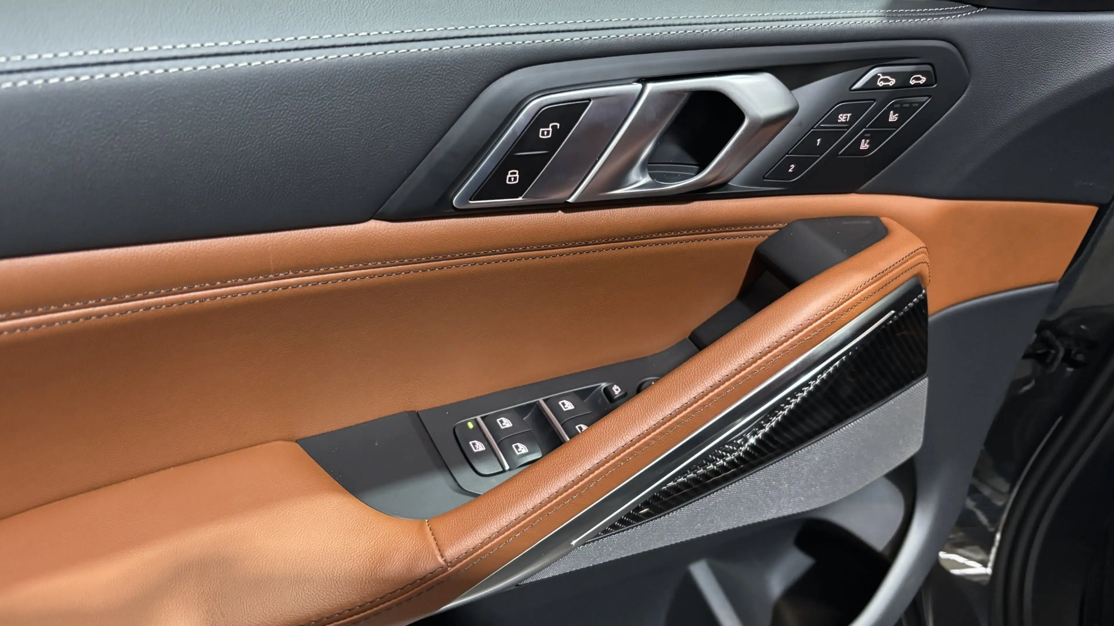 BMW X6 xDrive30d — photo 12