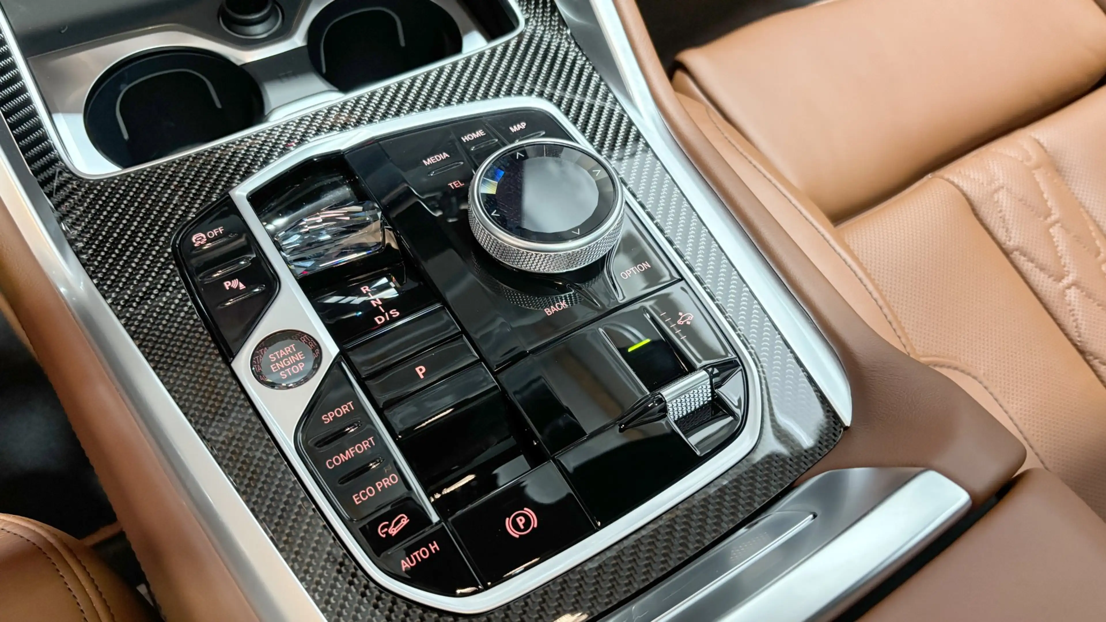 BMW X6 xDrive30d — photo 11