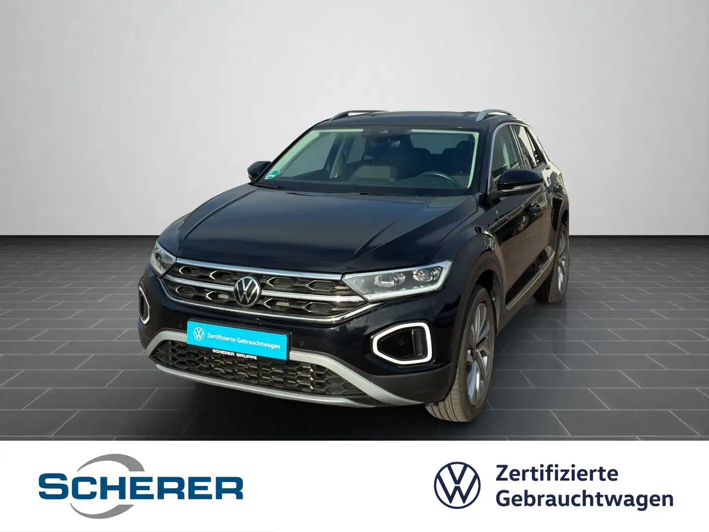 Volkswagen T-Roc STYLE 1.5 TSI DSG PANO NAVI IQ.DRIVE LED P Schwarz - 1