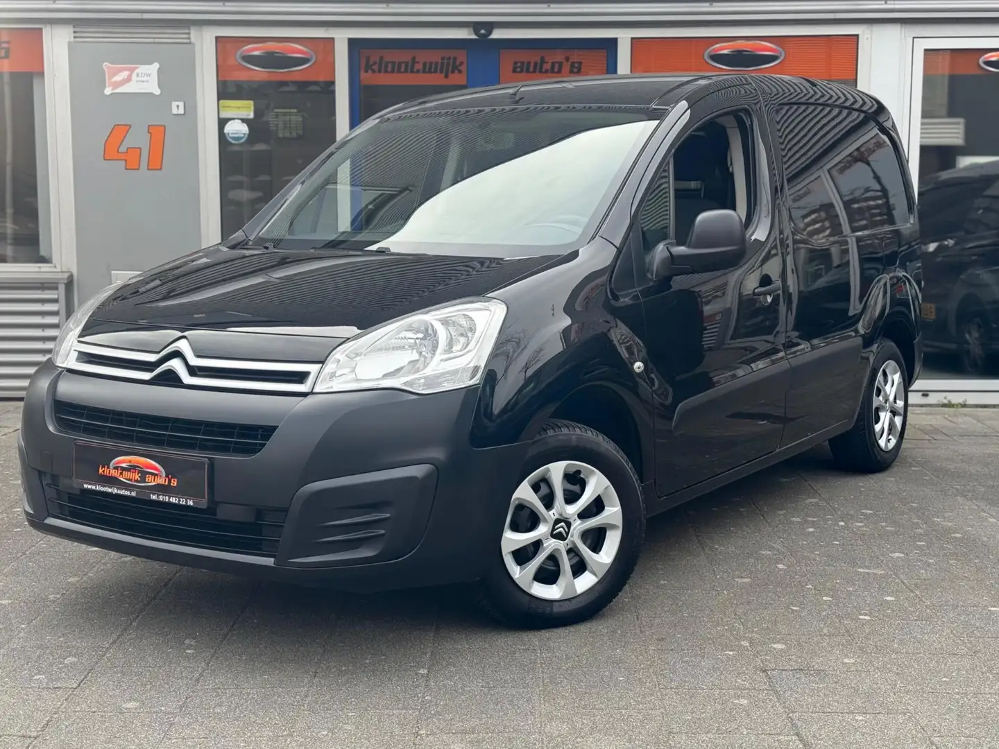 Citroen Berlingo 1.6 VTi Benzine *MARGE* 3-Persoons Airco Cruise 1e Zwart - 1