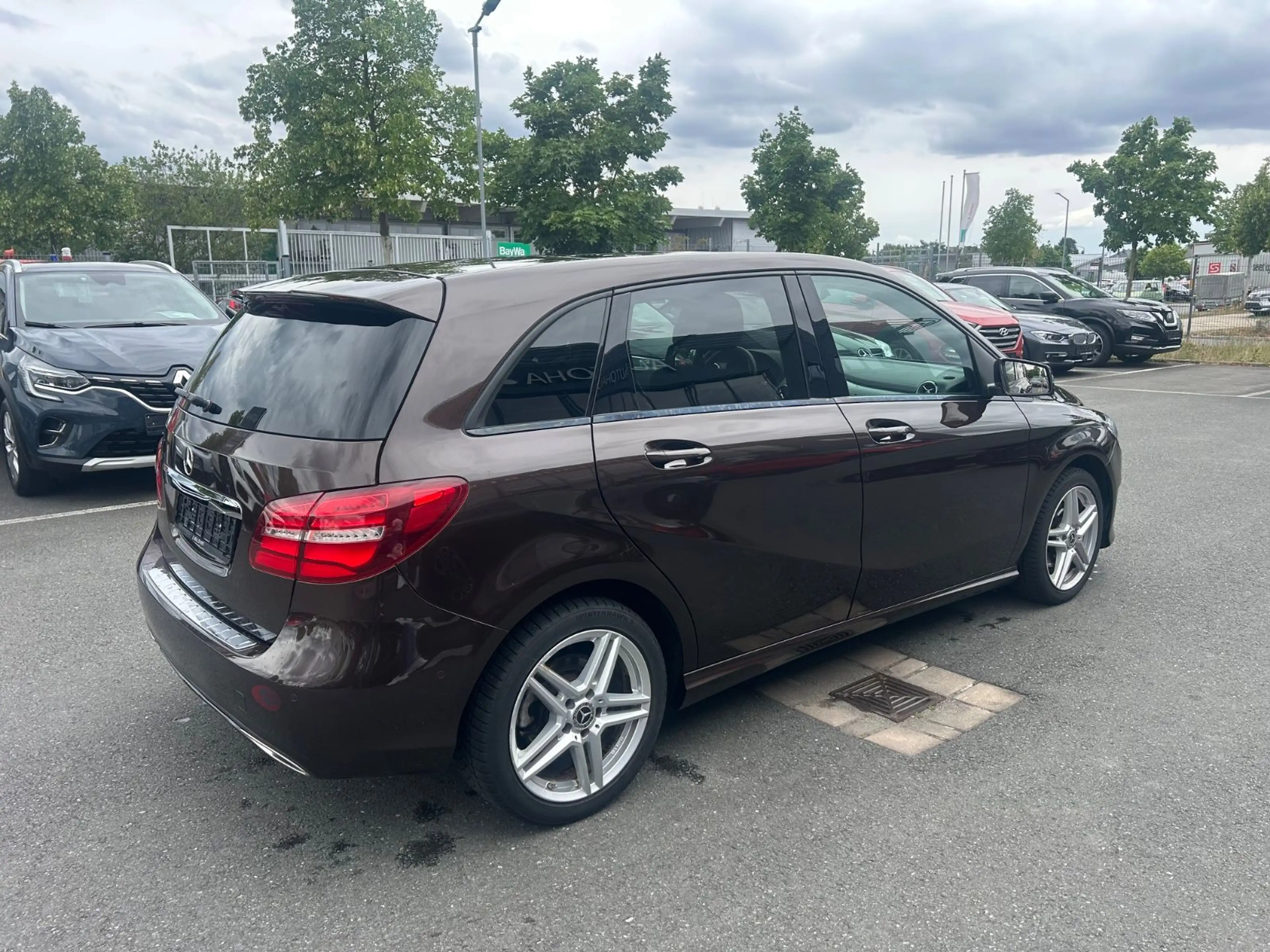 Mercedes-Benz B 220 4Matic Urban Style Edition/ PANO/LED/Night — photo 6