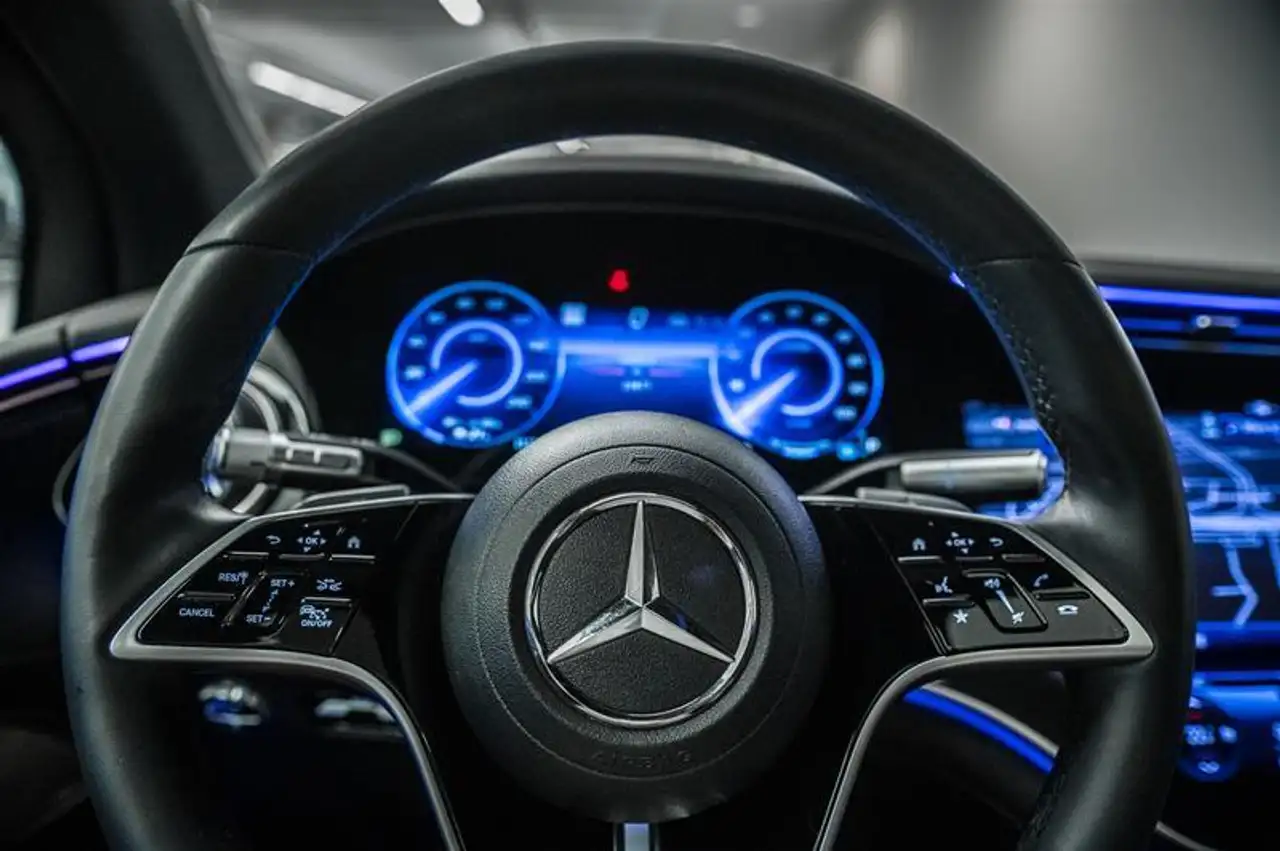Mercedes-Benz EQS снимка Mercedes-Benz EQS