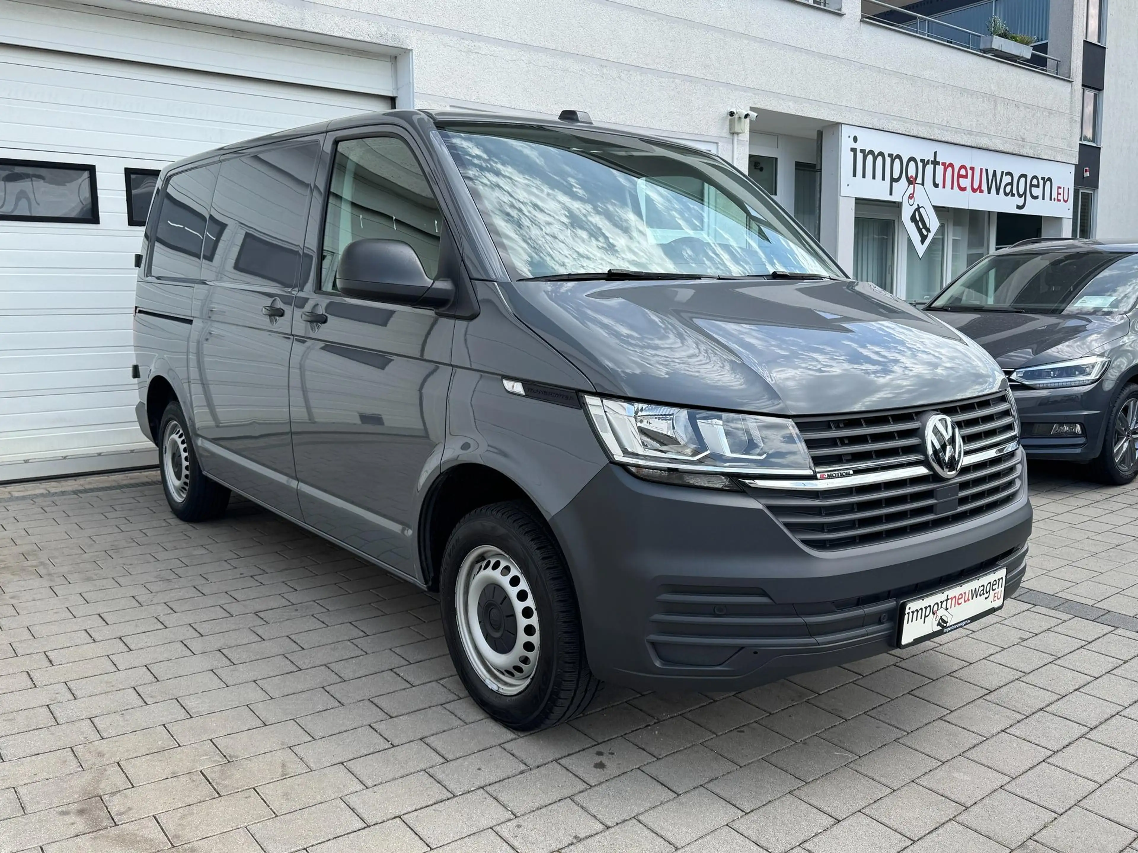 Volkswagen T6.1 Transporter 2.0 TDI 4MOTION App-Connect+PDC+Scheckheft! — photo 3