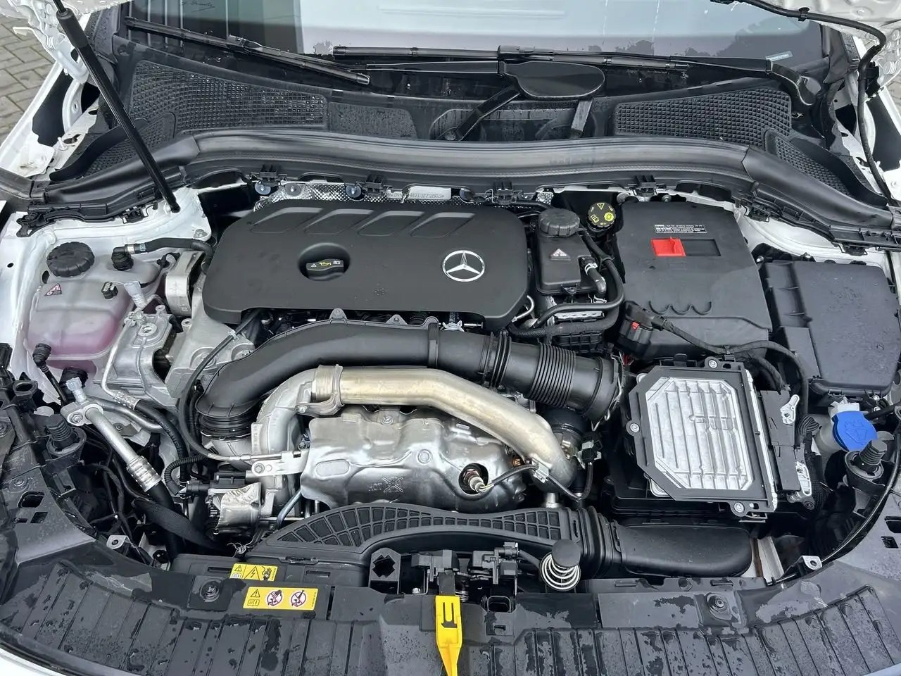 Mercedes-Benz GLA photo Mercedes-Benz GLA