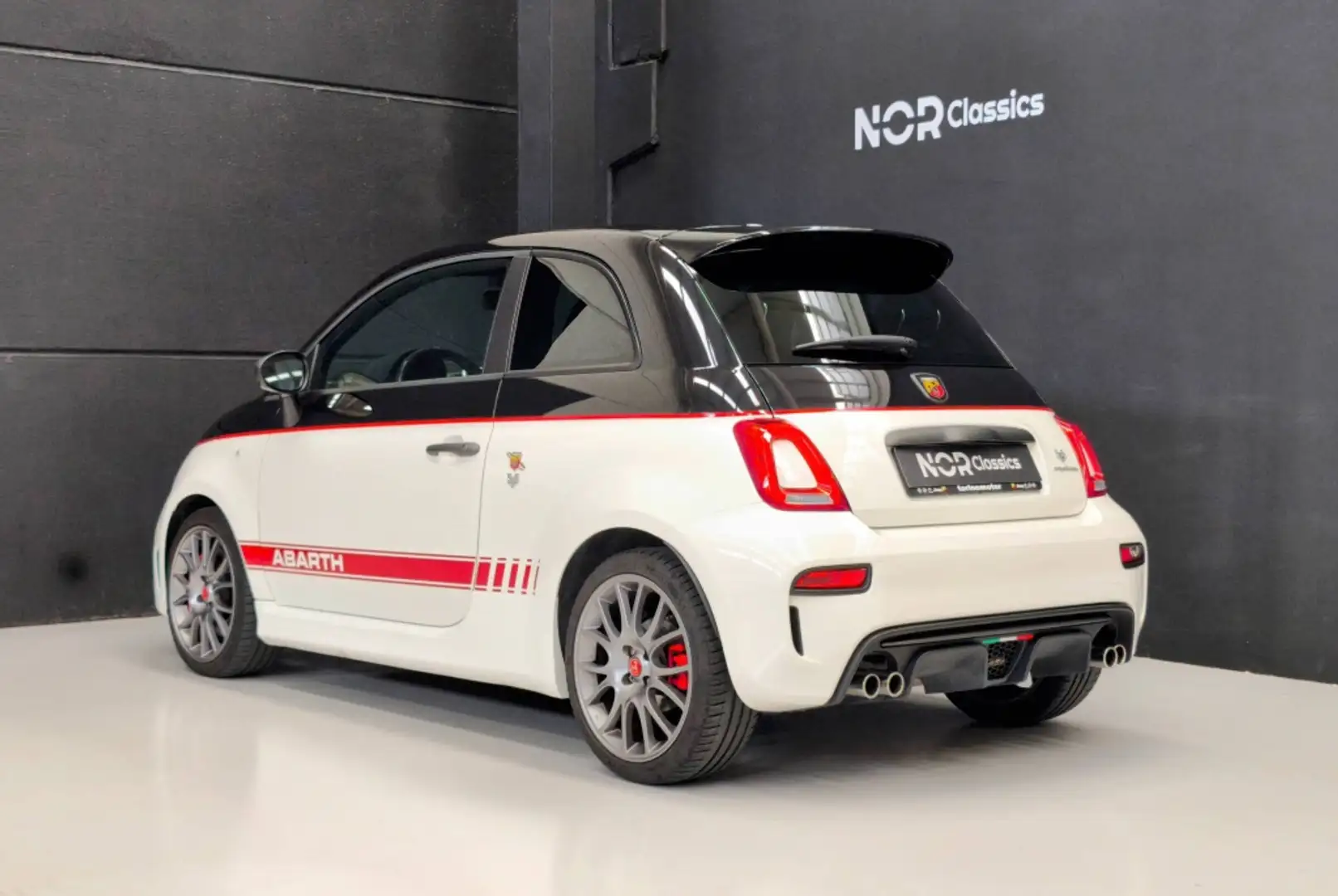 Abarth 595 1.4T JET COMPETIZIONE AUT. 132KW Negro - 2