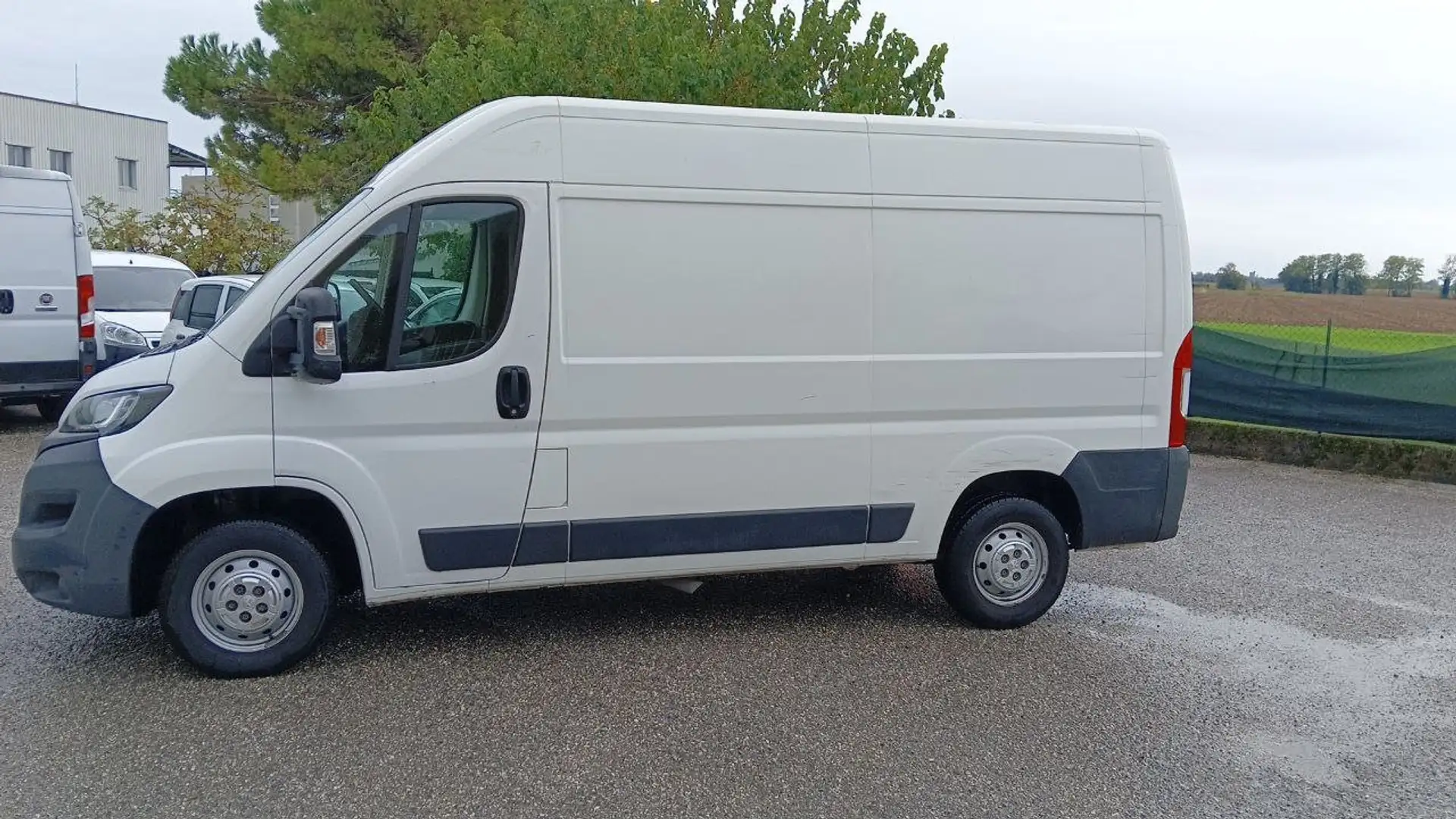 Peugeot Boxer 333 L2H2 2.0 bhdi 110cv Bianco - 2