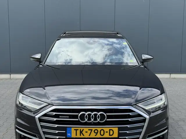 Audi A8 view 14