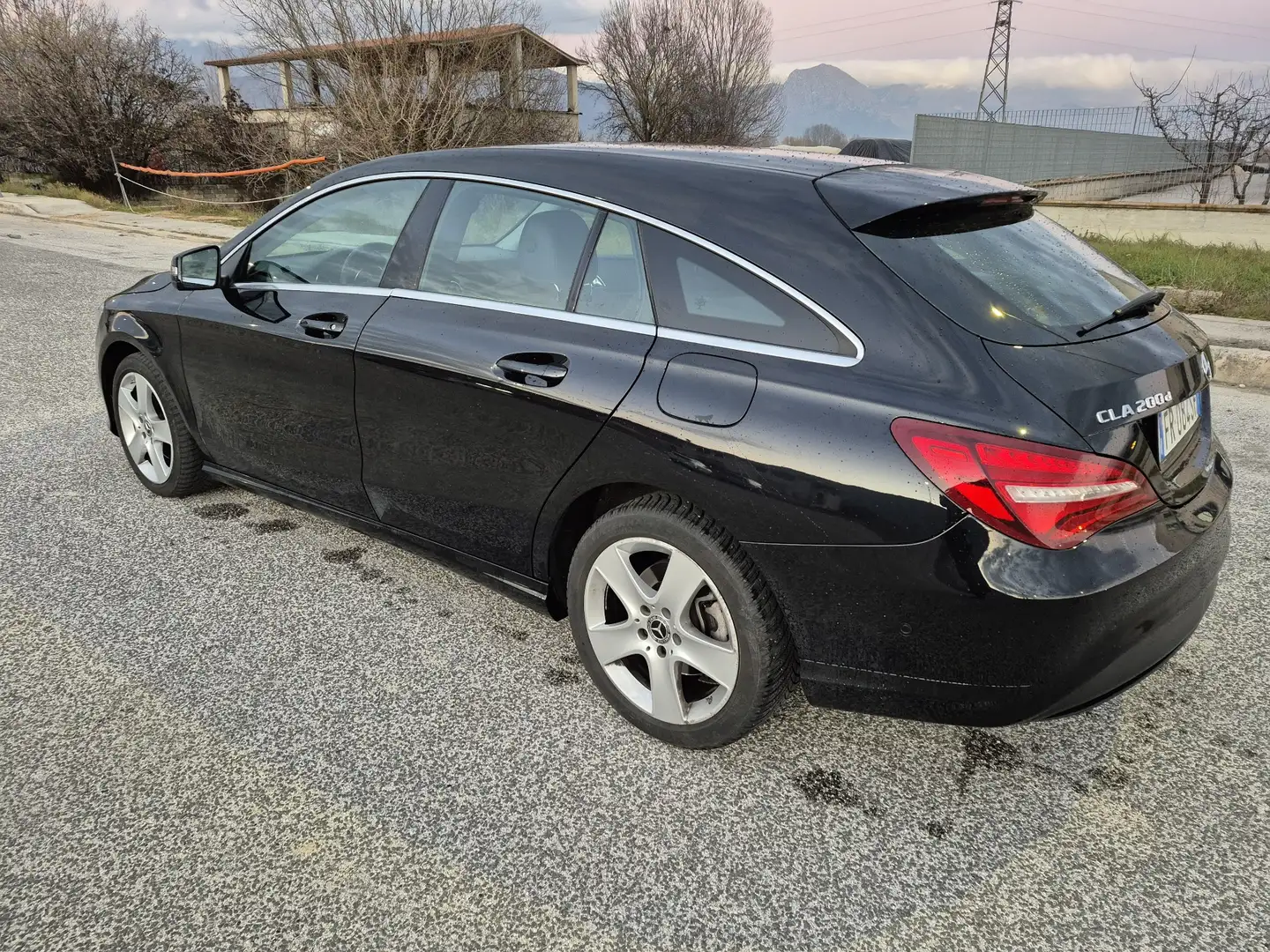 Mercedes-Benz 208 - 2