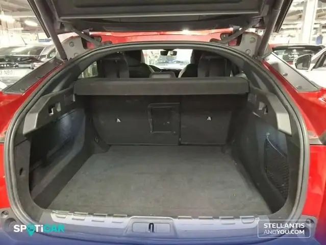Peugeot 408 view 6