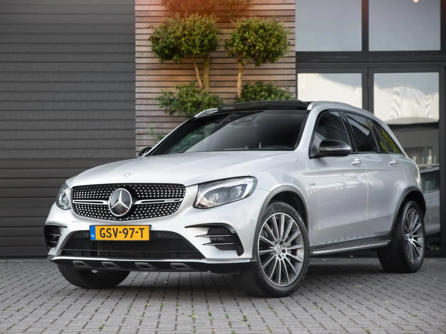 Mercedes-Benz GLC 43 AMG 4MATIC Pano Burmester Carbon ACC Gris - 1