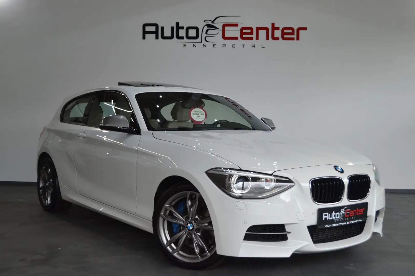 BMW 135 i xDrive 3 trg.*Navi*Kamera*74 Tkm*Leder* Alb - 2