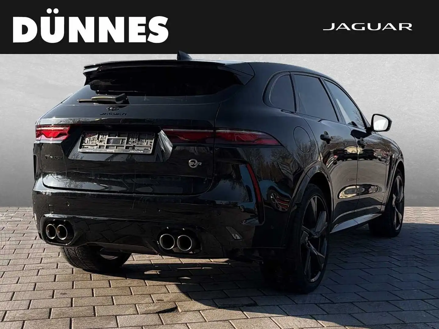 Jaguar F-Pace P550 AWD SVR Schwarz - 2