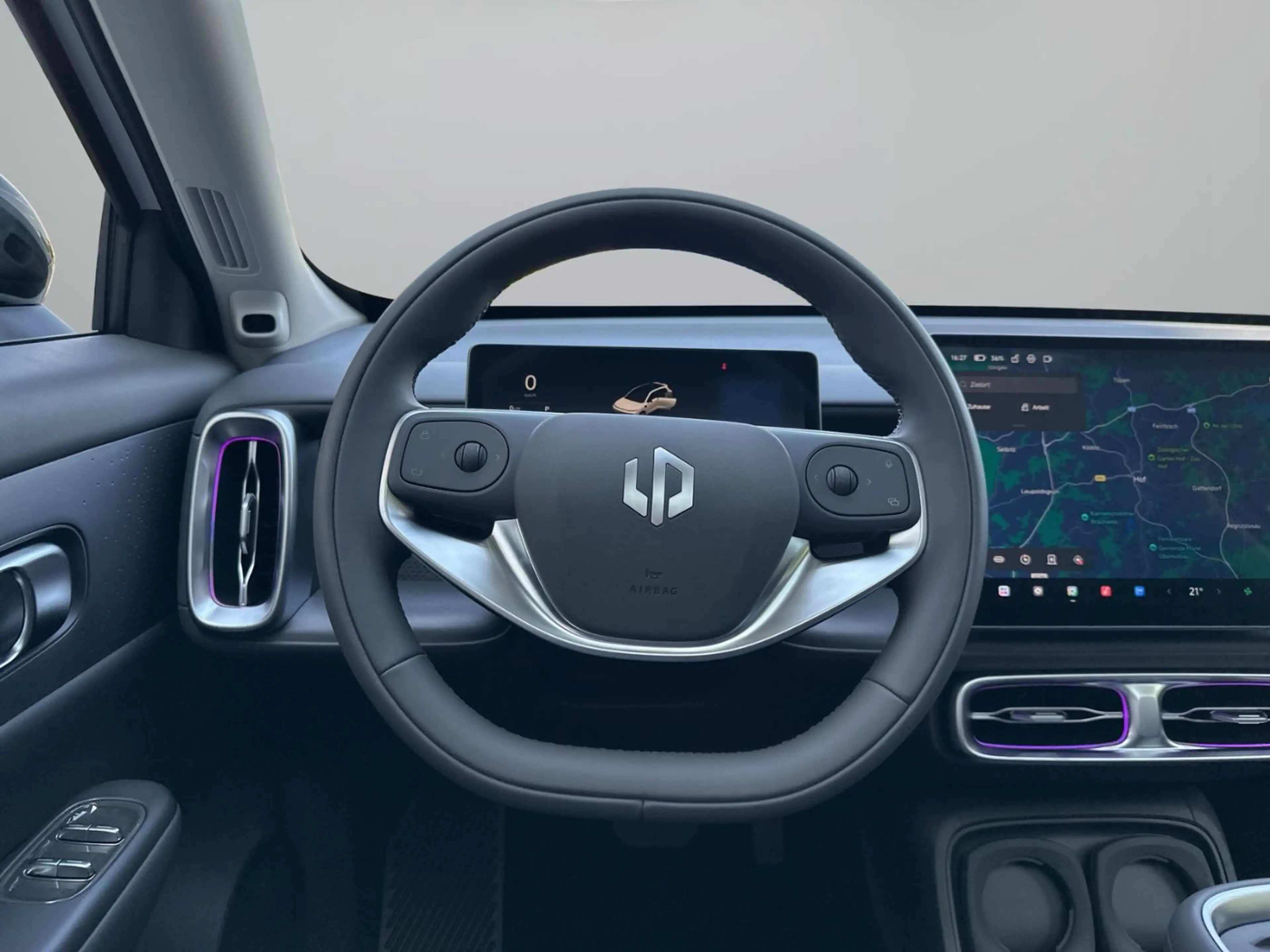 Leapmotor B10 Design Pro Max Panoramaglasdach, Soundsystem — photo 15