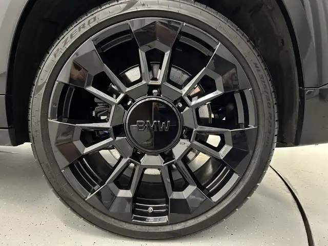 BMW XM 50e *Soft Close / AHK / Bowers&Wilkins* Ansicht 20