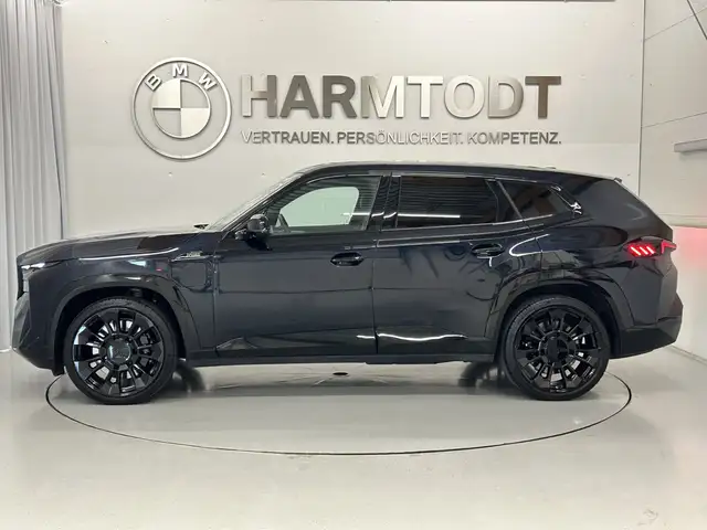 BMW XM 50e *Soft Close / AHK / Bowers&Wilkins* Ansicht 3