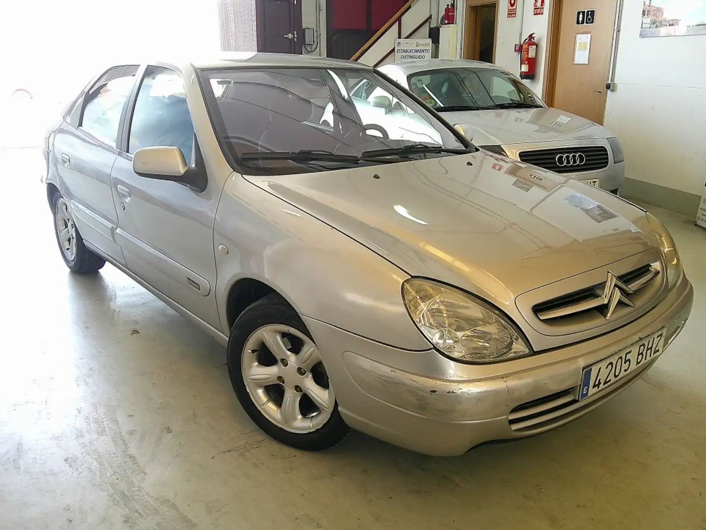 Citroen Xsara 2.0HDI Exclusive Šedá - 2