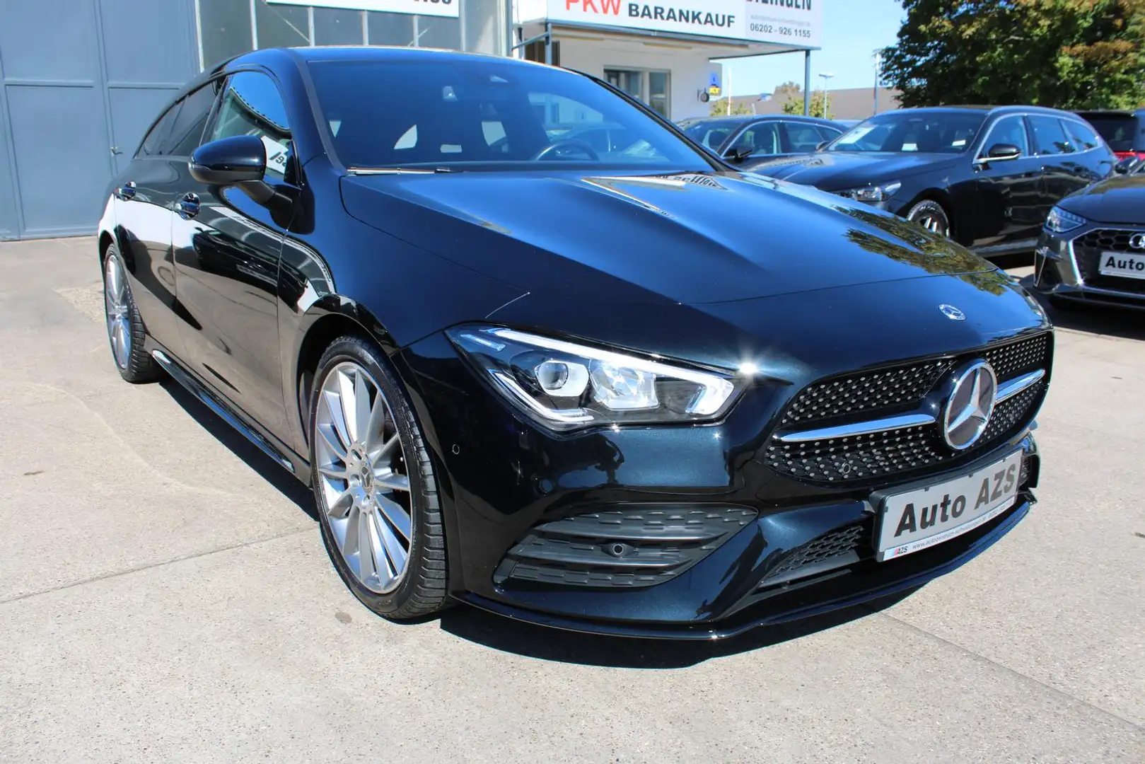 Mercedes-Benz CLA 180 AMG-Line/AMBIENTE/NAV/AHK Schwarz - 1