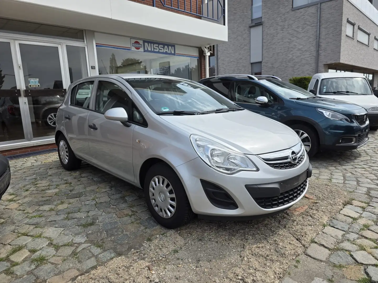 Opel Corsa Benzine Manueel 5 Deurs 1 Ste Eigenaar * Срібний - 2