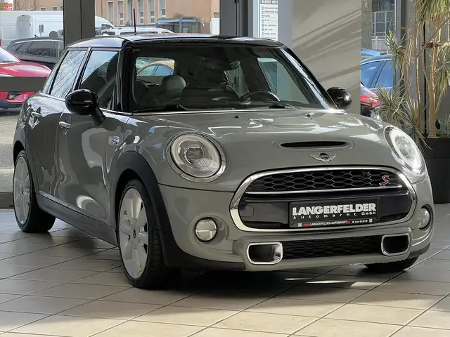 MINI Cooper SD MINI Cooper SD/NAVI/BT/USB/AUX/SITZHEIZUNG/PANO