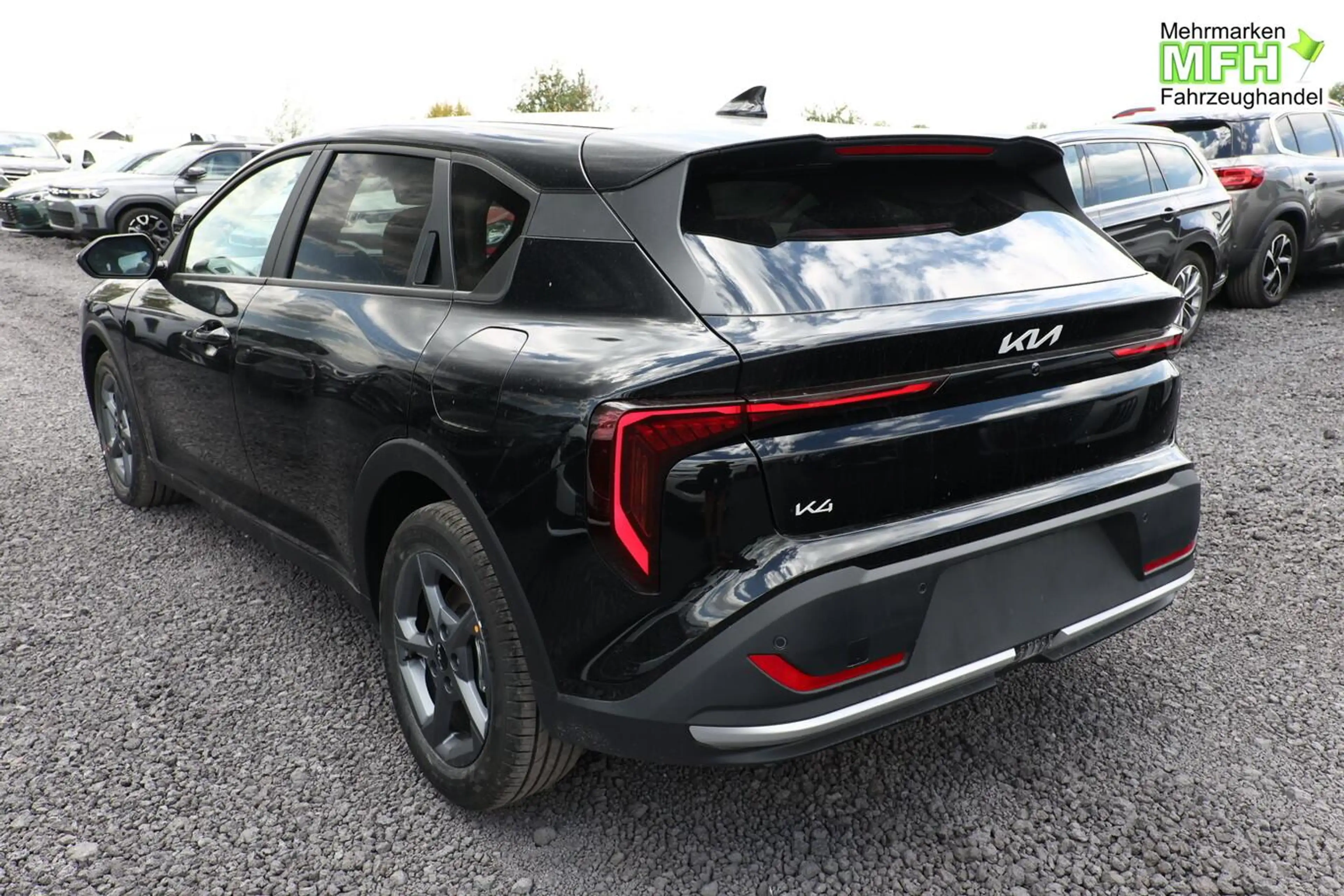 Kia K4 Vision DCT ACC LED Nav SHZ PrivG Kam Keyl LHZ 1... — photo 3