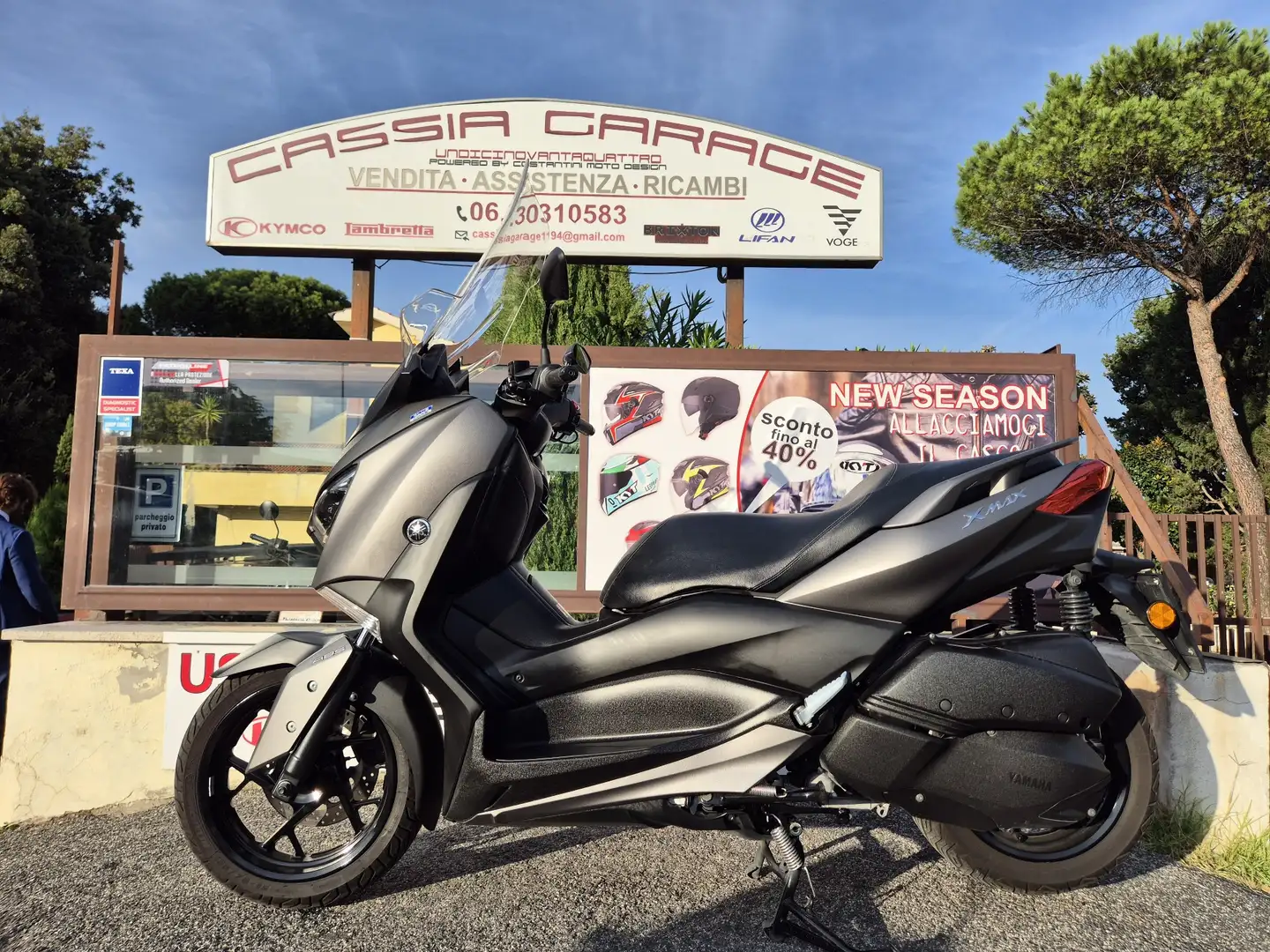 Yamaha X-Max 300 Grigio - 2