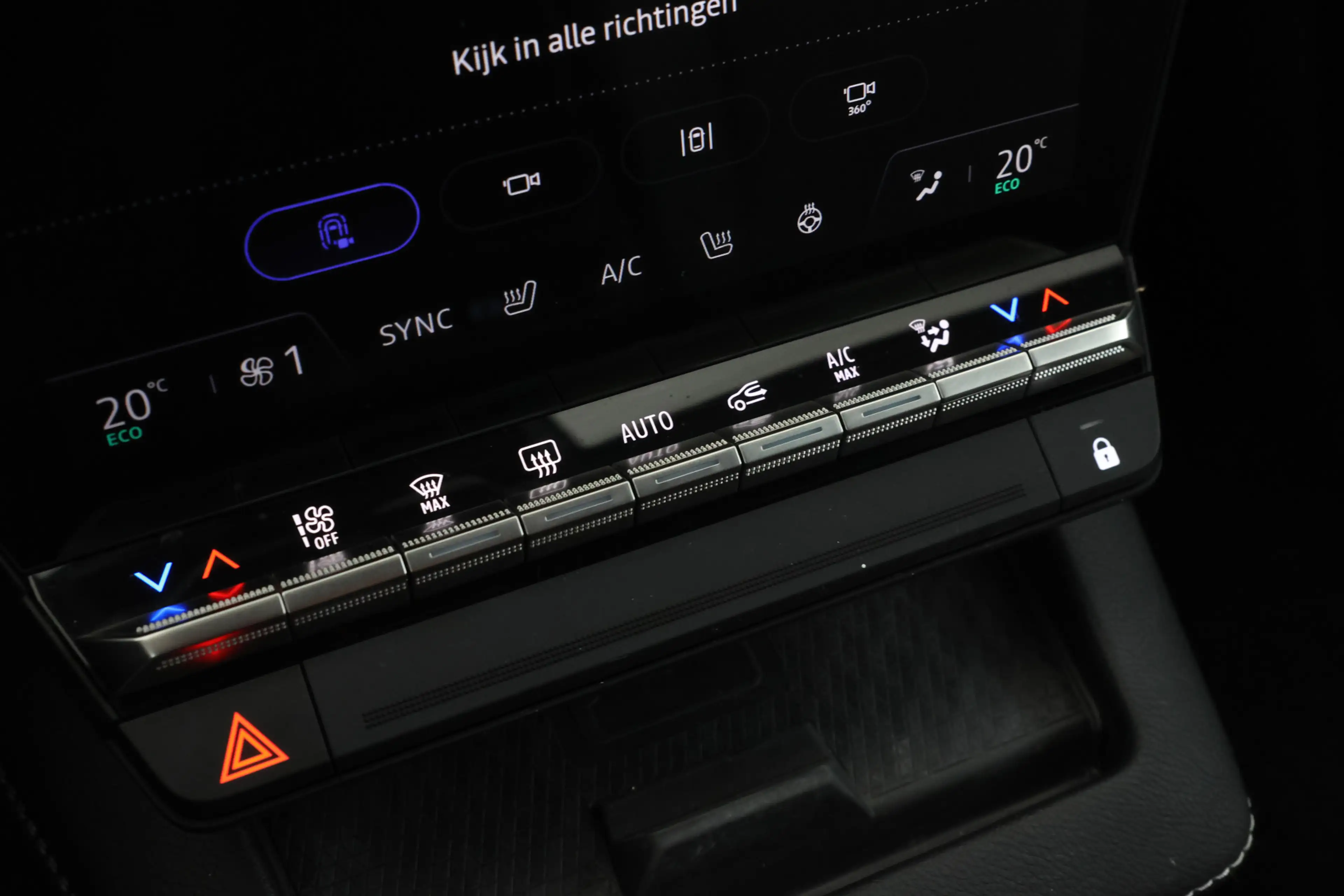 Renault Megane E-Tech EV60 Optimum Charge Techno Adaptive Cruise, Apple — photo 30
