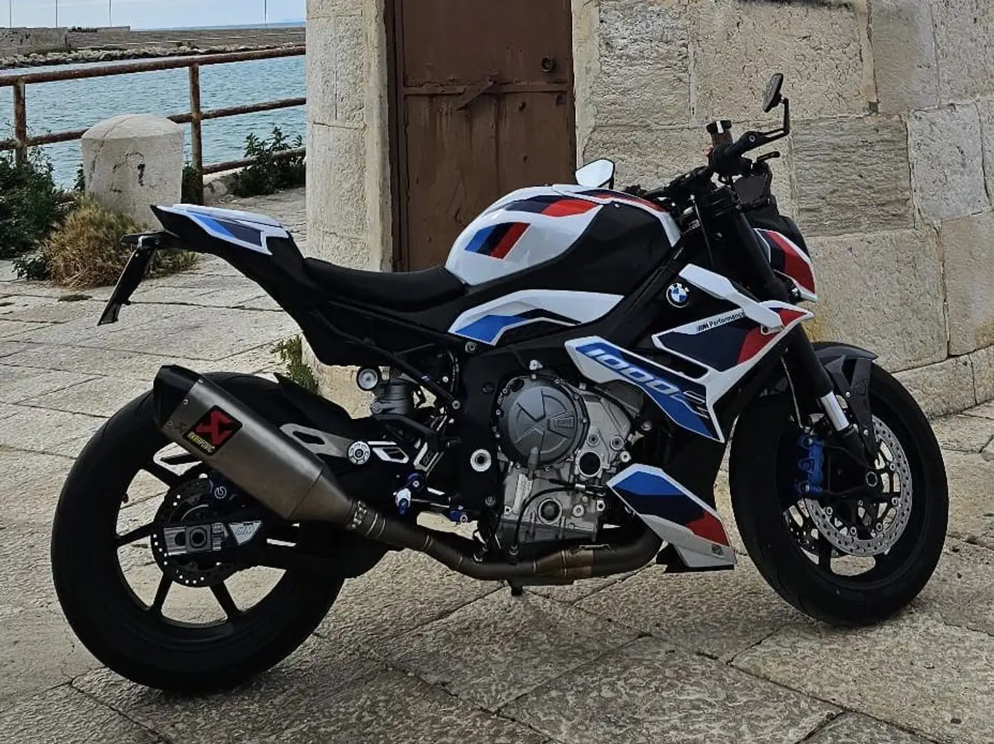 BMW M 1000 R - 1
