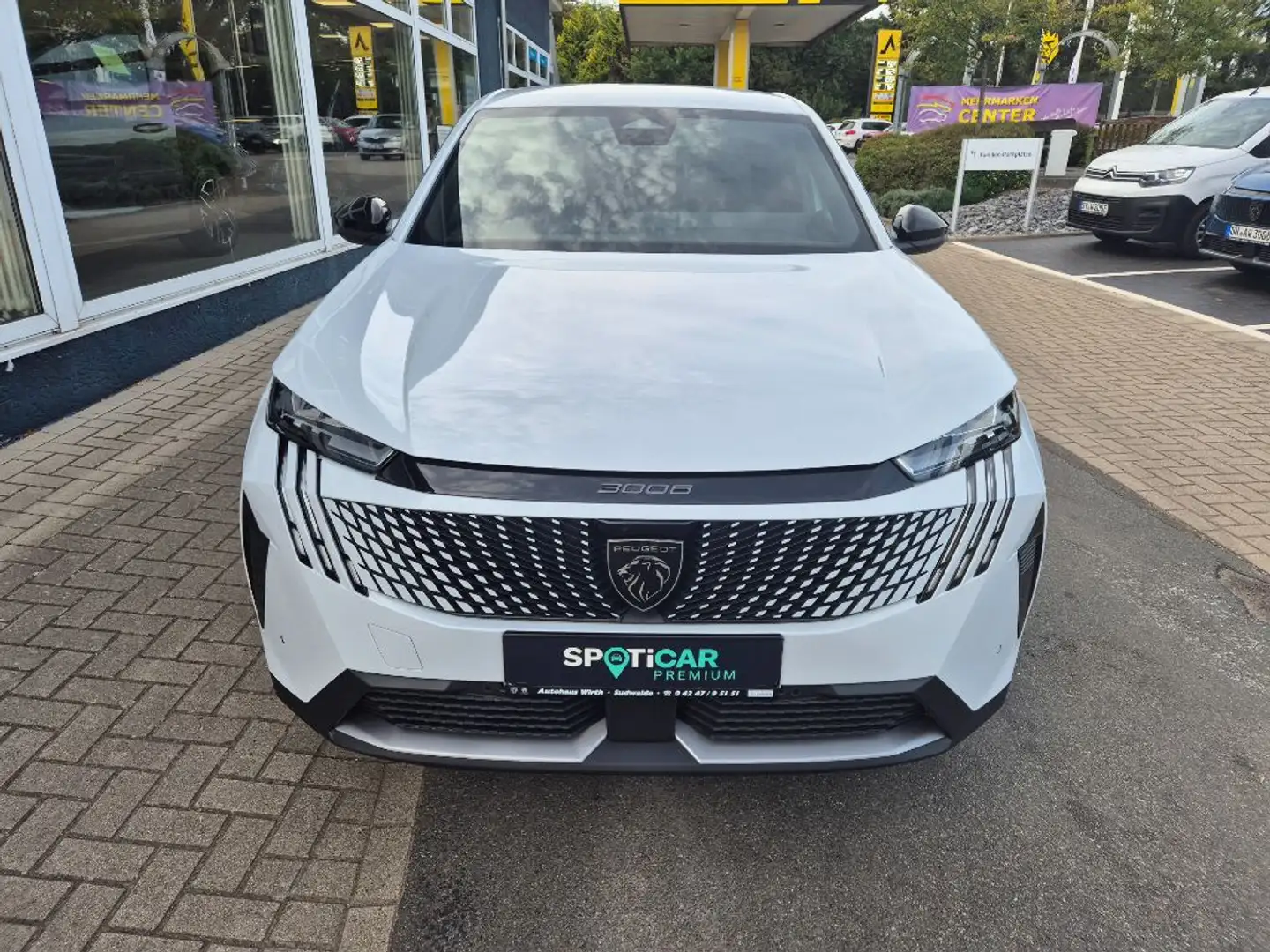 Peugeot 3008 Allure Hybrid 145 ACC+NAVI+360°CAM+SITZHZG. Blanc - 2