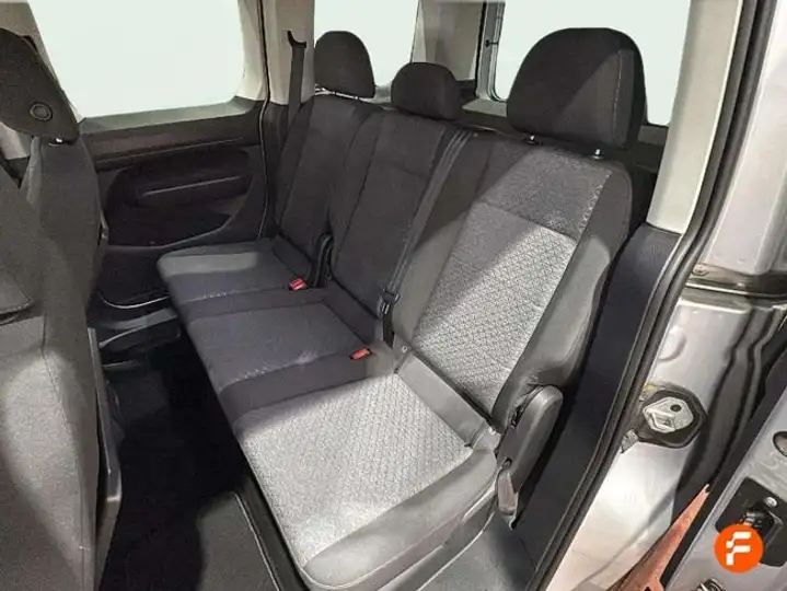 Ford Tourneo Connect 2022, foto 13
