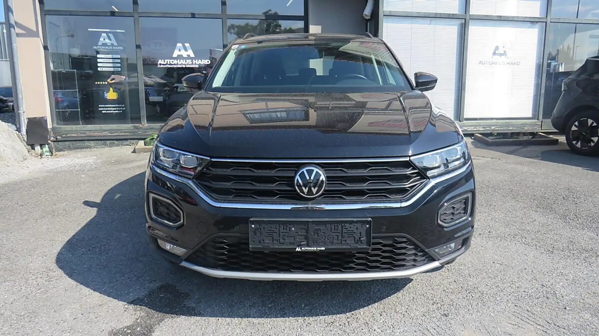 Volkswagen T-Roc 1,0 TSI Design Schwarz - 2