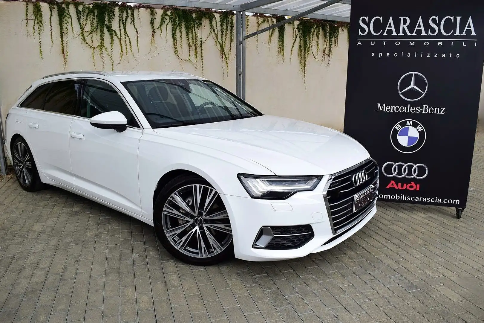 Audi A6 Avant 40 2.0 Tdi quattro S tronic Business Sport Wit - 1