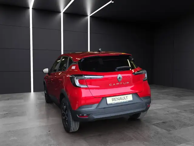 Renault Captur view 2