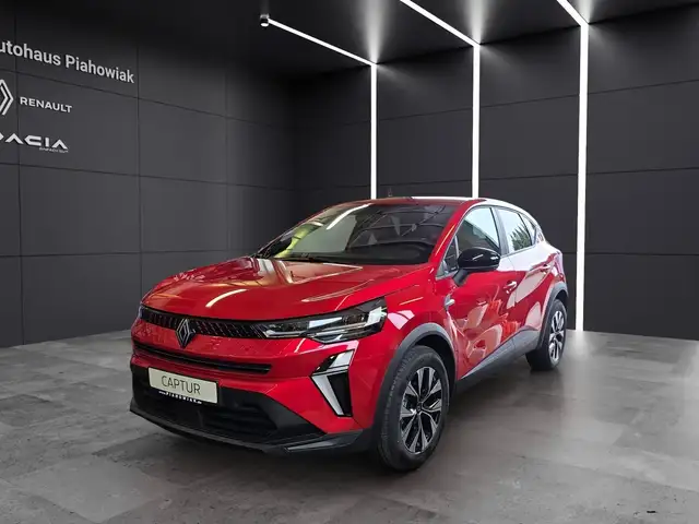 2026 Renault Captur in Red for sale
