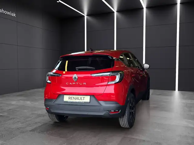 Renault Captur view 4