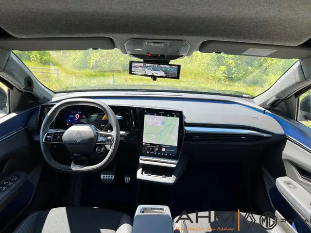 Renault Scenic view 13